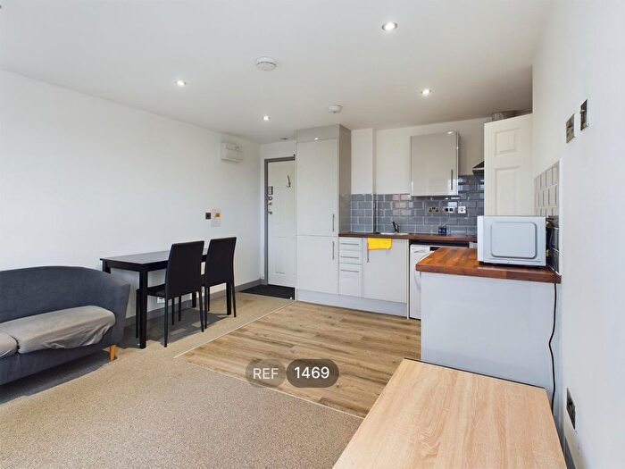 1 Bedroom Flat To Rent In Tivoli House, South Street, HU1