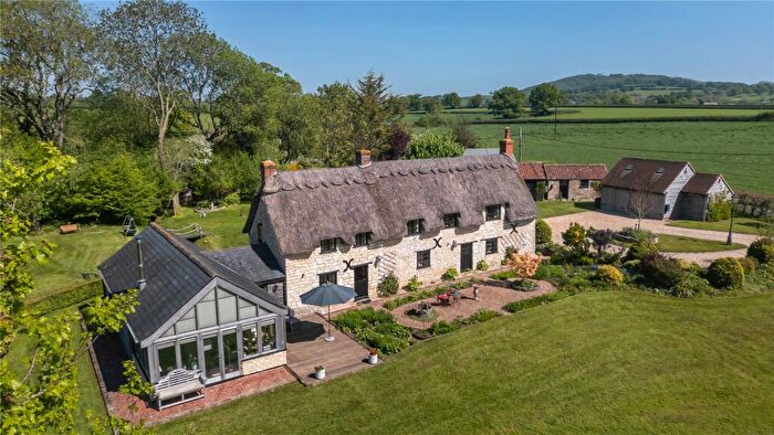 4 Bedroom Detached House For Sale In Dover Street, Stour Row, Shaftesbury, Dorset, SP7
