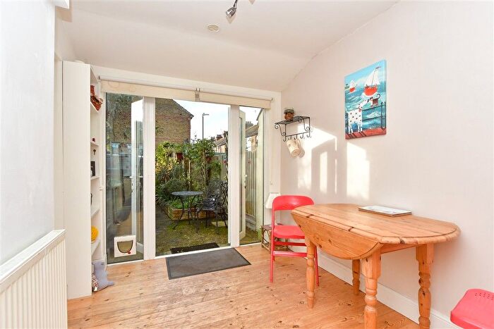 2 Bedroom Terraced House For Sale In Regent Street, Whitstable, Kent, CT5