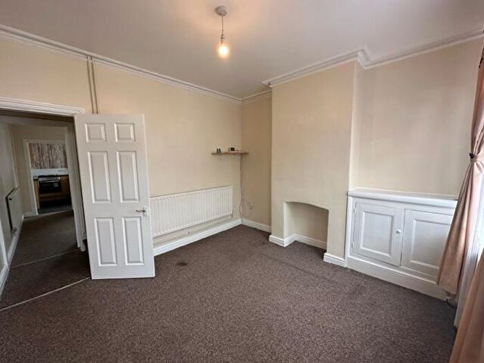 2 Bedroom Terraced House To Rent In Glengate, South Wigston, LE18