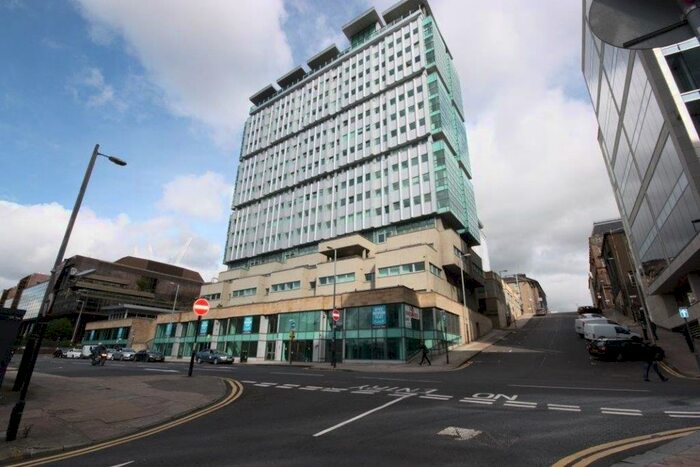 3 Bedroom Flat To Rent In Flat, Bothwell Street, G2