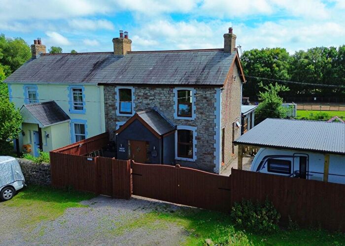 3 Bedroom Semi-Detached House For Sale In Rhiwceiliog Pencoed, Bridgend, CF35