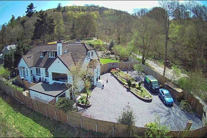 5 Bedroom Detached House For Sale In Corwen, Llidiart-Y-Parc LL21