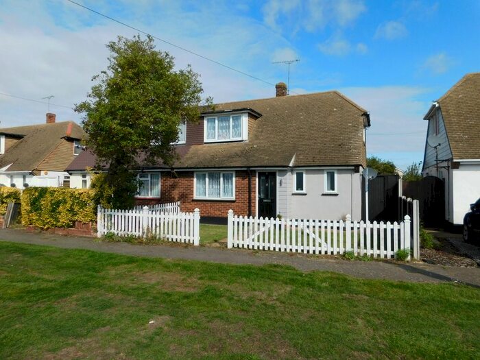 3 Bedroom Semi-Detached House To Rent In Little Gypps Road, Canvey Island, SS8