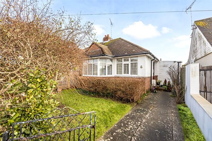 2 Bedroom Bungalow For Sale In Chaucer Avenue, Rustington, Littlehampton, West Sussex, BN16
