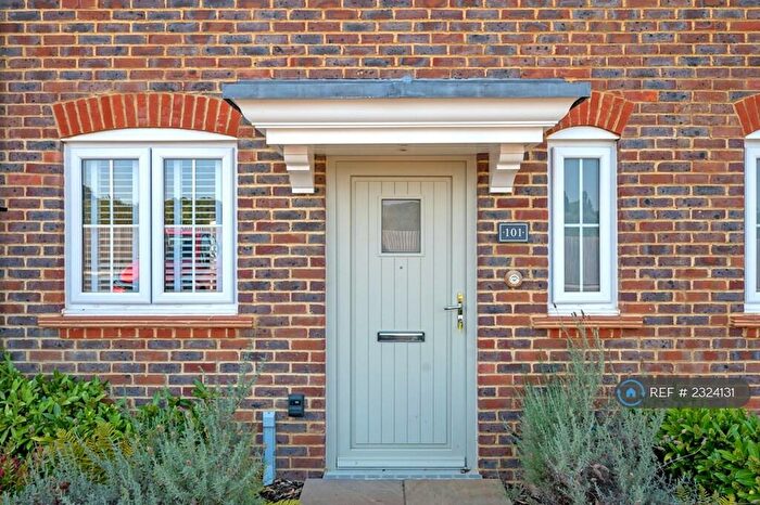 2 Bedroom Terraced House To Rent In The Boulevard, Horsham, RH12