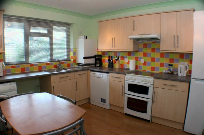 2 Bedroom Flat To Rent In Exning, CB8