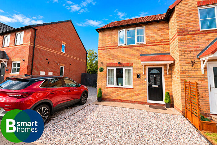 2 Bedroom Semi-Detached House To Rent In Blunn Croft, Kilnhurst, S64