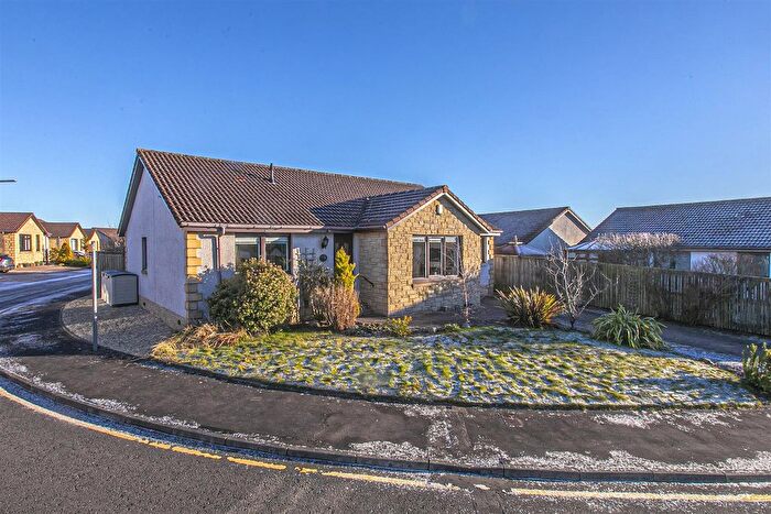 4 Bedroom Detached Bungalow For Sale In Bridges View, Dunfermline, KY12