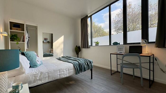 4 Bedroom Flat To Rent In China Street, Lancaster, LA1