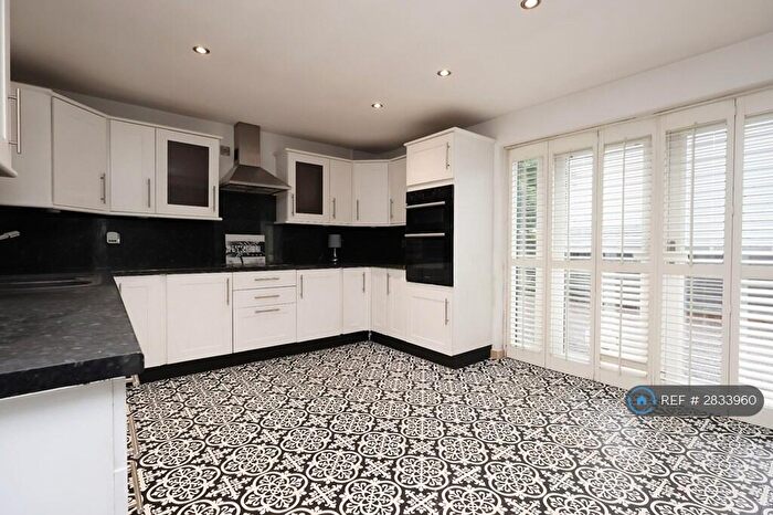 4 Bedroom Detached House To Rent In Clos Gwastir, Caerphilly, CF83