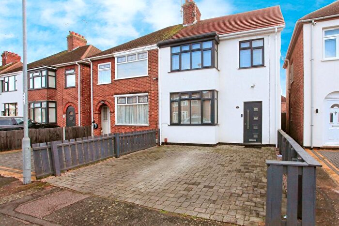 3 Bedroom Semi-Detached House For Sale In Clare Road, Peterborough, PE1