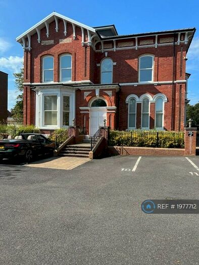 2 Bedroom Flat To Rent In Lulworth Road, Southport, PR8