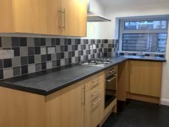3 Bedroom Terraced House To Rent In Padiham, Burnley, BB12
