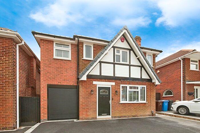 4 Bedroom Detached House For Sale In Laburnum Grove, Kingsway, Derby, DE22