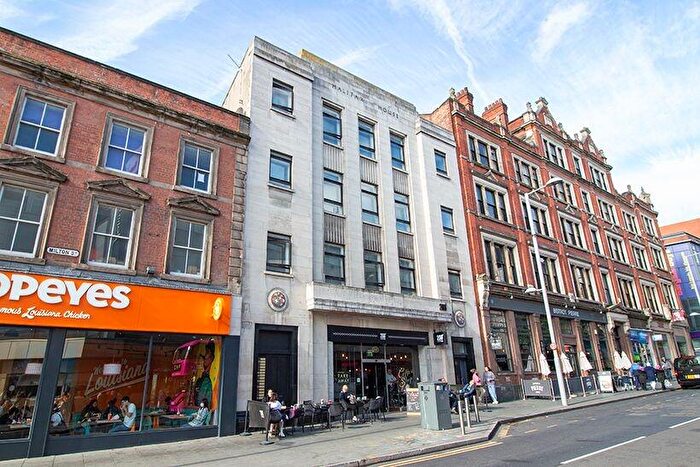 8 Bedroom Flat To Rent In Halifax House, Halifax Place, Nottingham, NG1