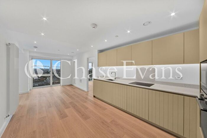 2 Bedroom Flat To Rent In Royal Eden Dock, Seagull Lane, Royal Docks, London, E16