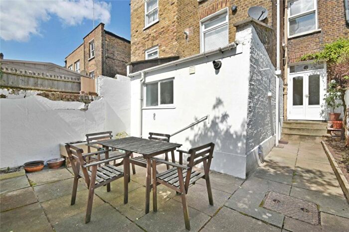 1 Bedroom Flat To Rent In Maygrove Road, West Hampstead, NW6