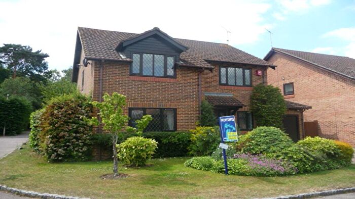 4 Bedroom House To Rent In Carolina Place, Finchampstead, Wokingham, RG40