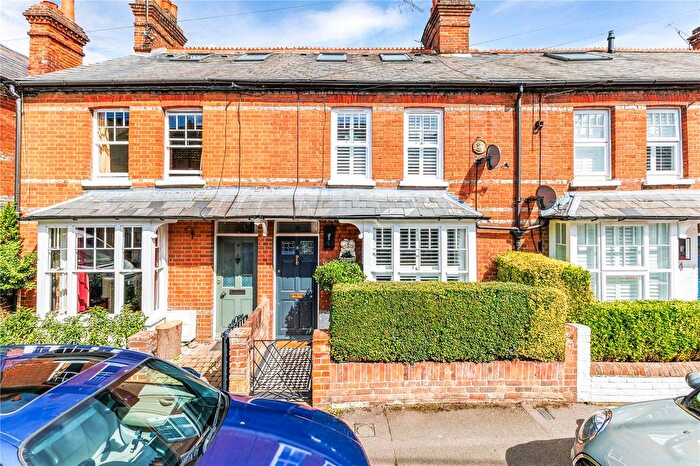 3 Bedroom Terraced House For Sale In York Road, Marlow, Buckinghamshire, SL7
