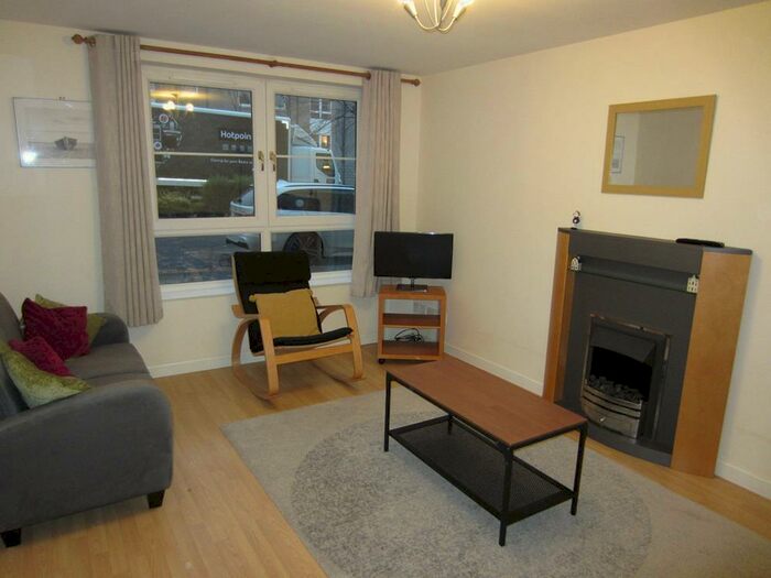 2 Bedroom Ground Flat To Rent In Mary Emslie Court, Meridian Point, AB24