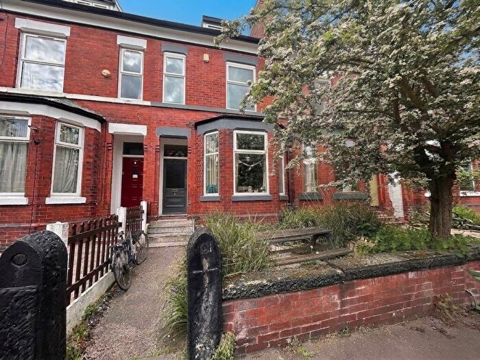 5 Bedroom Terraced House For Sale In Lausanne Road, Withington, M20