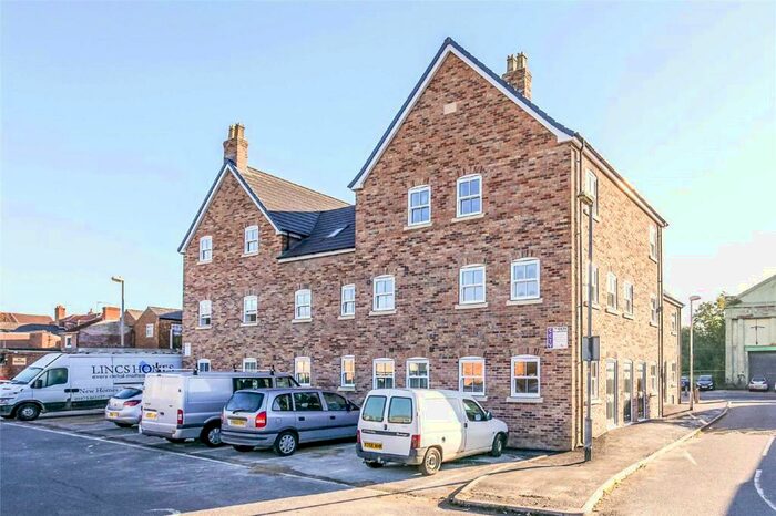 2 Bedroom Flat To Rent In Union Street, Market Rasen, LN8