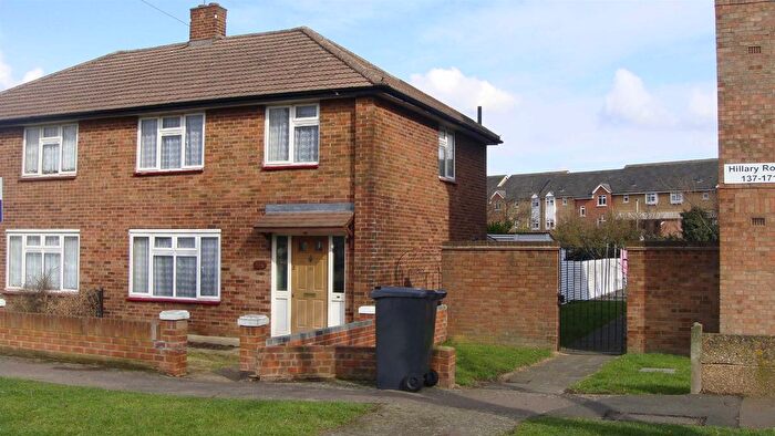 3 Bedroom End Terrace House To Rent In Hillary Road, Southall, UB2