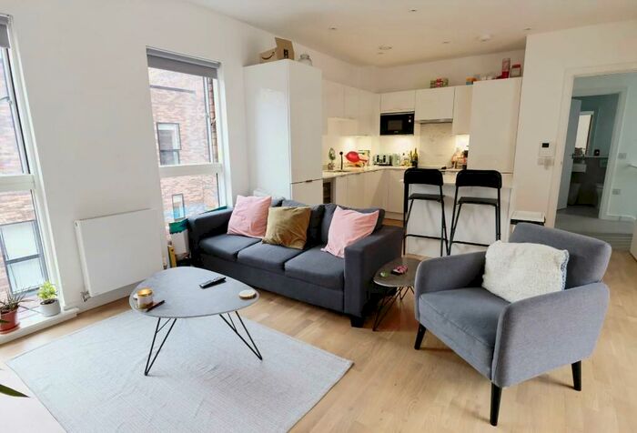 3 Bedroom Town House To Rent In Great Ancoats Street, Manchester, Greater Manchester, M4