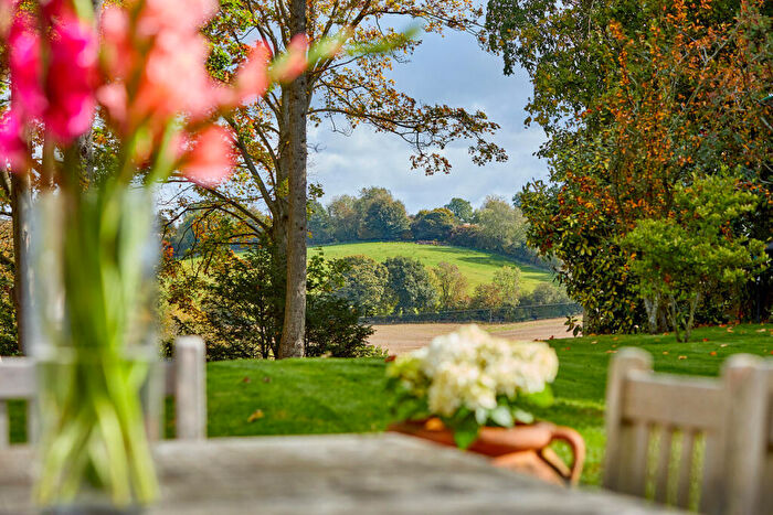 5 Bedroom Country House To Rent In Main Street, Banbury, OX15