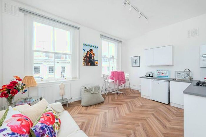 1 Bedroom Flat To Rent In Alderney Street, Pimlico, London, SW1V