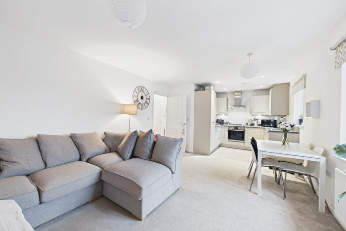 1 Bedroom Apartment For Sale In Linnet Road, Hemel Hempstead, HP3