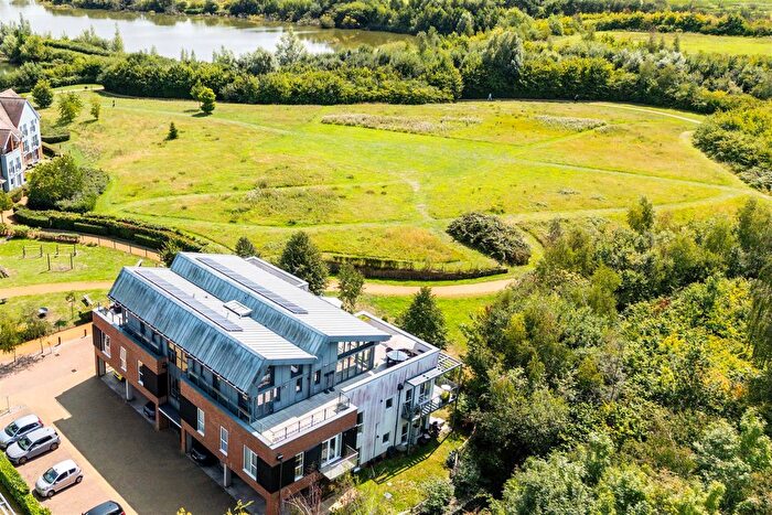 2 Bedroom Flat For Sale In The Kilns, Redhill, RH1