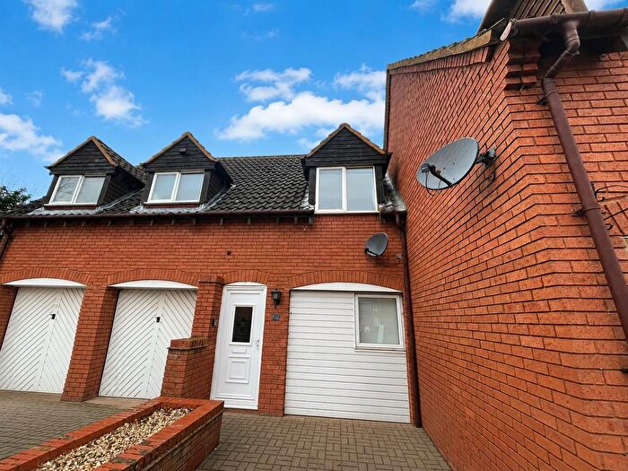 2 Bedroom Detached House To Rent In Chantry Gate, Bishops Cleeve, Cheltenham, GL52