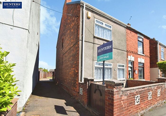 2 Bedroom Semi-Detached House For Sale In Oxford Street, Scunthorpe, DN16