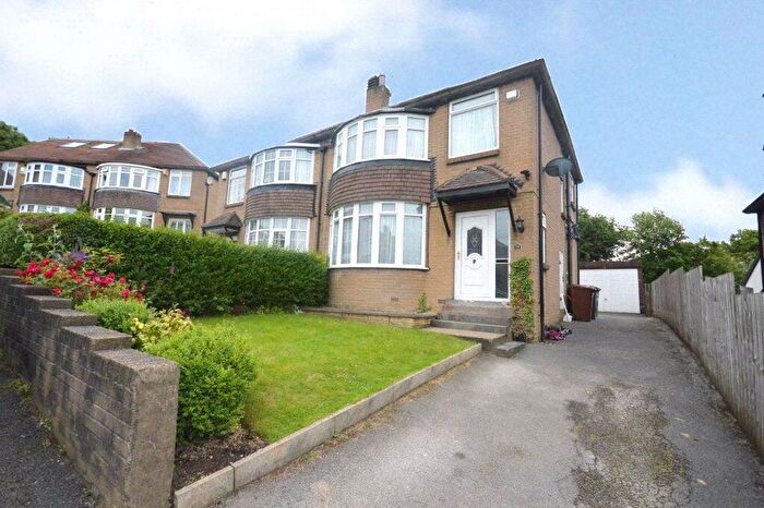 3 Bedroom Semi-Detached House To Rent In Carr Manor Place, Moortown, Leeds, LS17