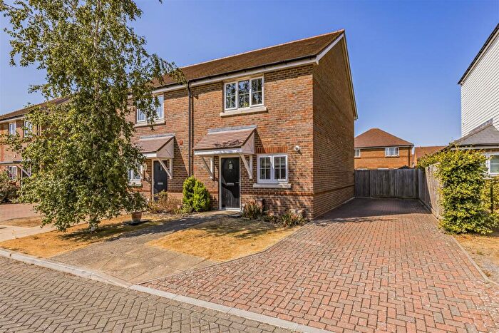 2 Bedroom House For Sale In Worcester Drive, Southbourne, PO10