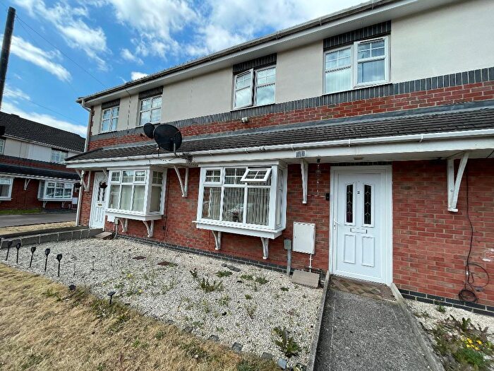 3 Bedroom Terraced House To Rent In Florida Court, Hull, HU5