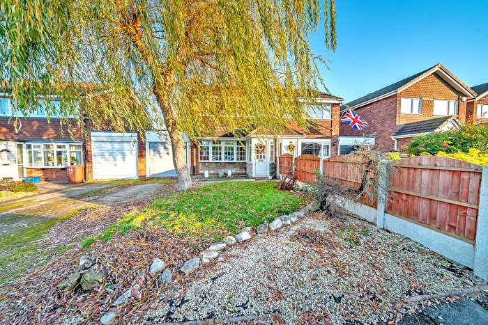 3 Bedroom Property For Sale In Deerleap Way, Rugeley, WS15