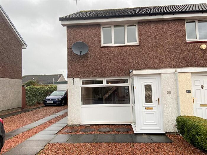 2 Bedroom Semi Detached House To Rent In Springfield Park, Kinross, KY13