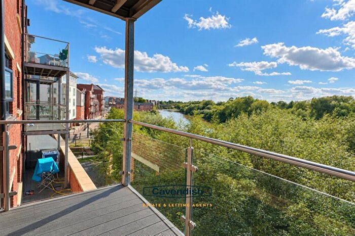 2 Bedroom Flat To Rent In Cestria Ii Building, Chester, CH1