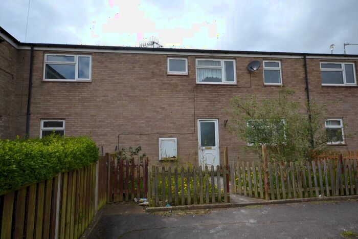 4 Bedroom End Of Terrace House For Sale In Falkirk Close, Bransholme, Hull, HU7