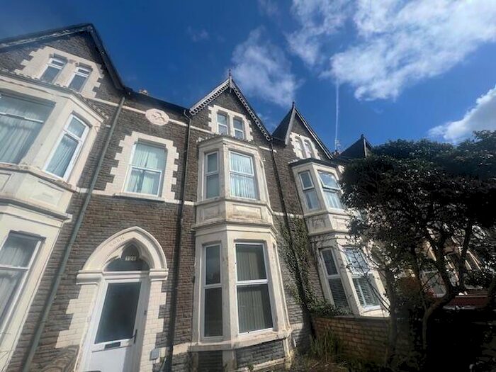 2 Bedroom Apartment To Rent In Kings Road, Pontcanna, Cardiff, CF11