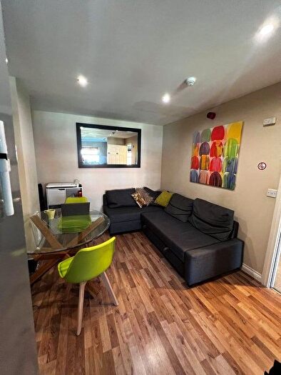 1 Bedroom Property To Rent In Greenwich Road, Shinfield, Reading, Berkshire, RG2