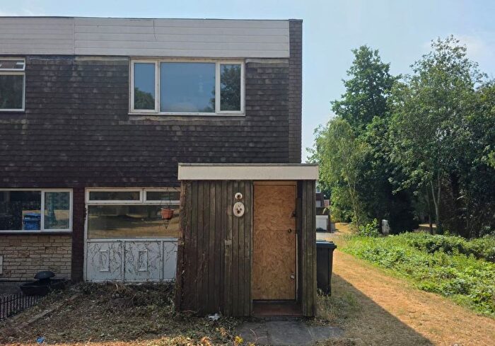 3 Bedroom End Of Terrace House For Sale In Balfour, Tamworth, Staffordshire, B79