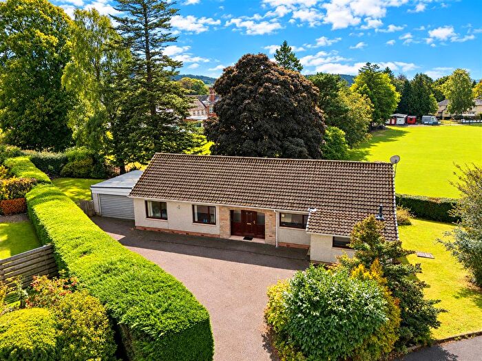 4 Bedroom Detached Bungalow For Sale In Spoutwells Place, Scone, Perth, PH2