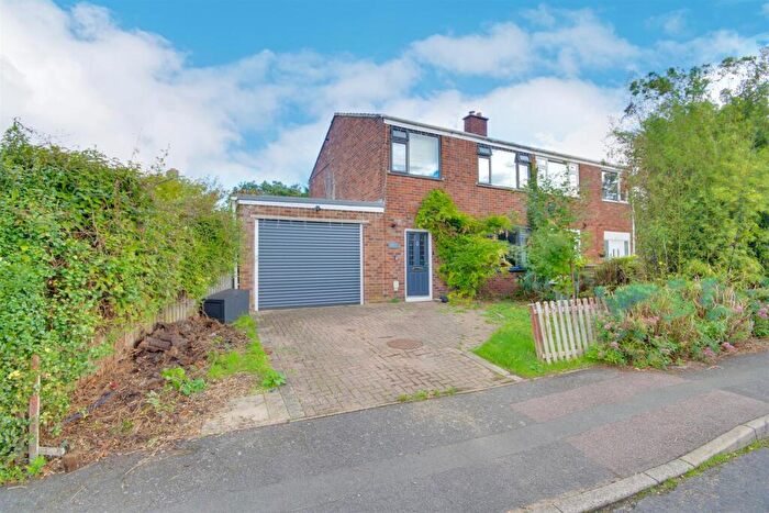 3 Bedroom Semi-Detached House For Sale In Church Road, Great Stukeley, PE28