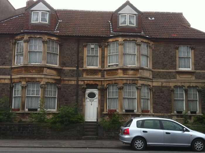 10 Bedroom Terraced House To Rent In Clift House Road, Bristol, BS3