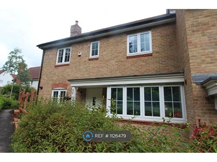 3 Bedroom End Of Terrace House To Rent In Renfields, Haywards Heath, RH16