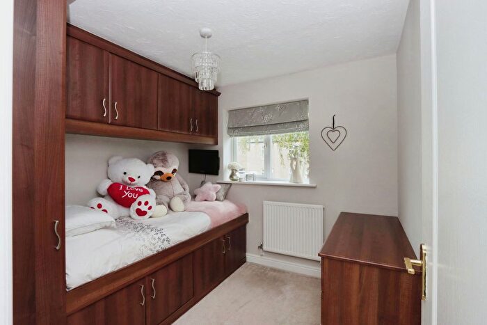 3 Bedroom Detached House For Sale In Green Close, Renishaw, Sheffield, Derbyshire, S21